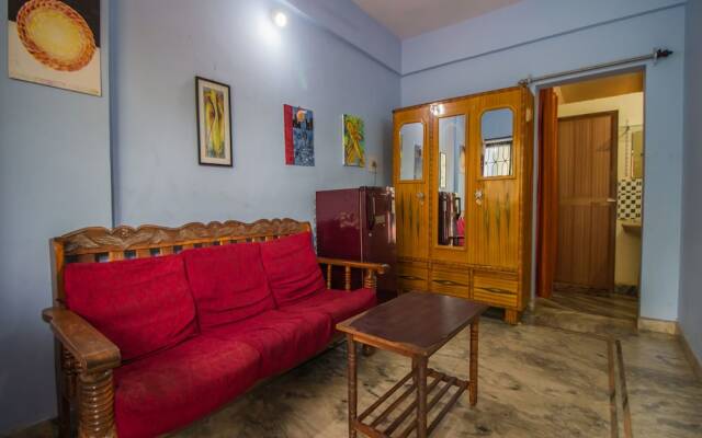 OYO 13360 Home Studio Morjim Beach