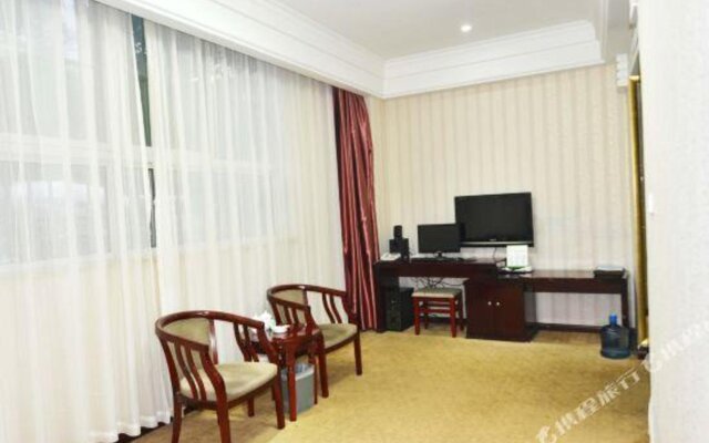 Pingdingshan Sports Village Business Hotel