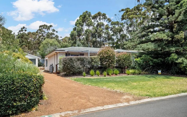 Eagle Bay Beach House