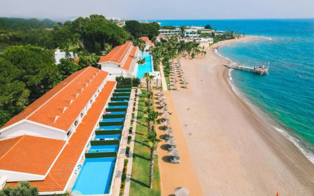 Flora Garden Beach Hotel
