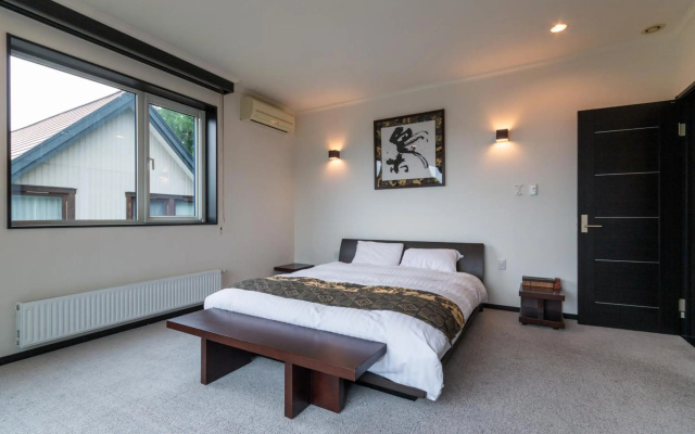 Shochikubai by H2 Life – Guest Rooms – Furano