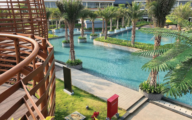 Gold Coast PIK Sea View Apartments by LongeSuites