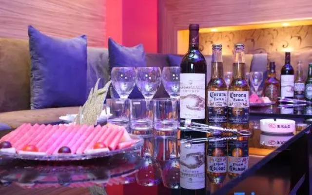 Wuling Mountain Villa