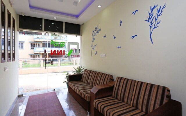 OYO 9583 Hotel Qinn