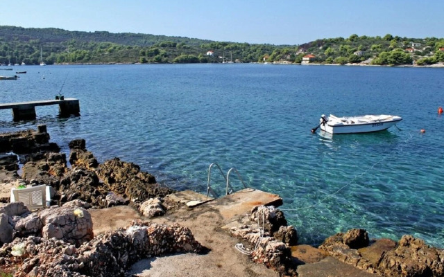 Jagoda - Next to the sea - A1
