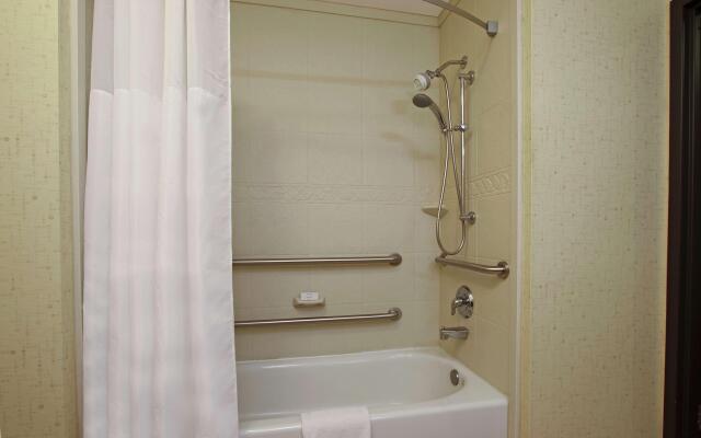 Hampton Inn & Suites Buffalo