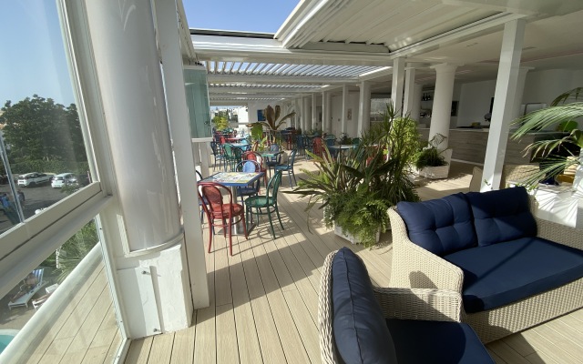 Capri Bougainville Luxury Boutique Hotel