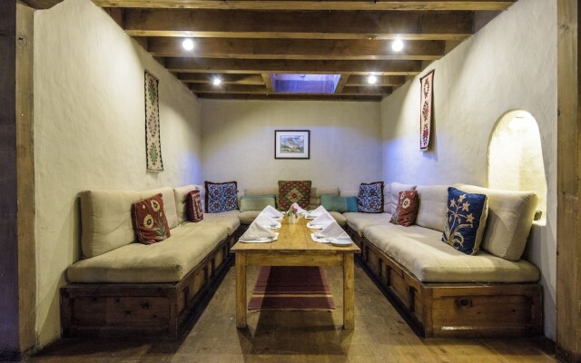 Serena Shigar Fort