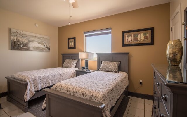 Sea Breeze 1011 Penthouse