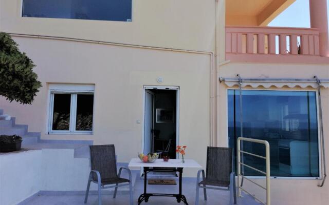 Emerald Apartment Halepa