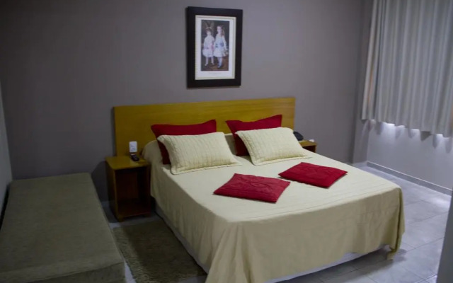 Presidente Hotel - Passos