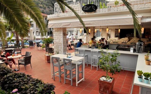 The Blue Lagoon Deluxe Hotel