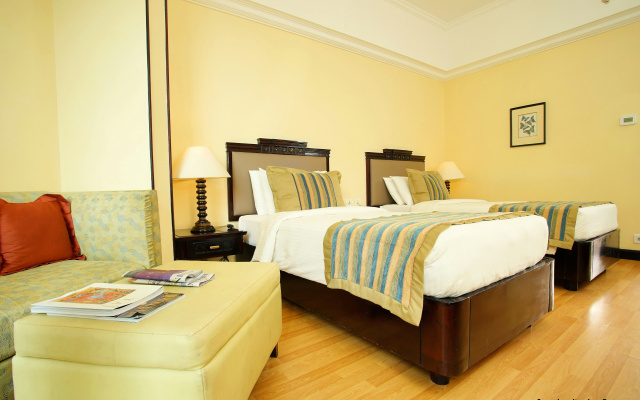 Vivanta Ernakulam, Marine Drive