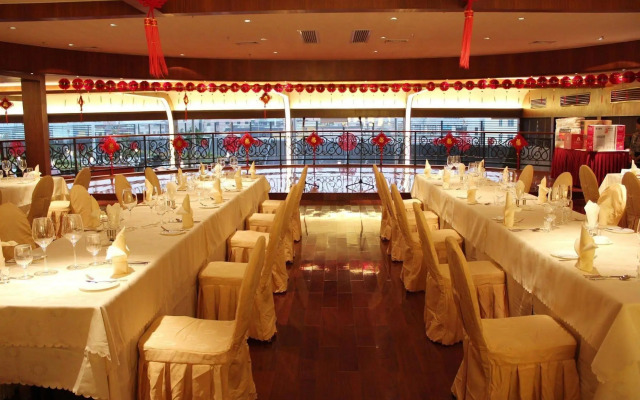 HL Garden Holiday Hotel