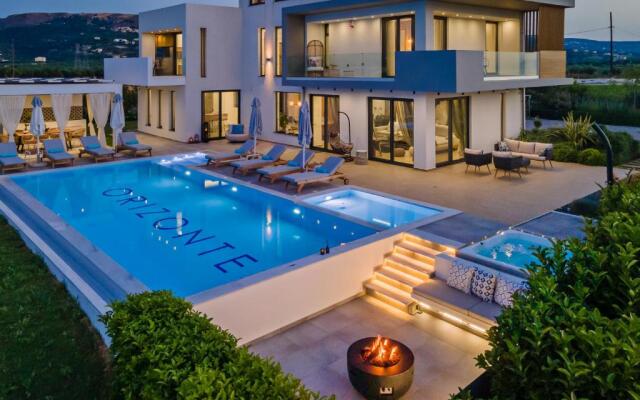 Orizontes Deluxe Residence
