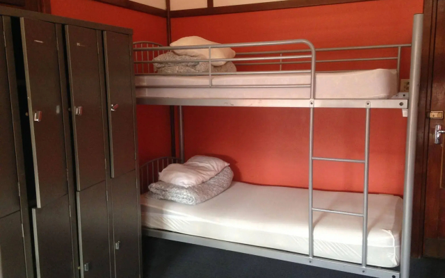 The Old Swan Barracks - Hostel