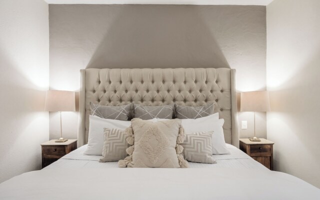 1BR Rooftop King Suite Casita in Centro