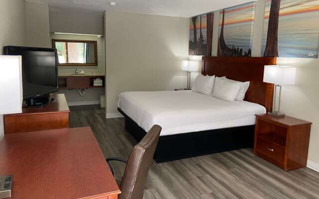 Days Inn by Wyndham Ozark