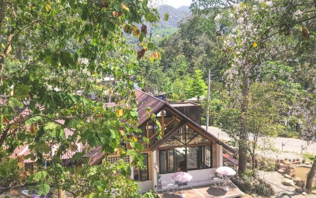 Goodvibes Cabins Chiang Mai
