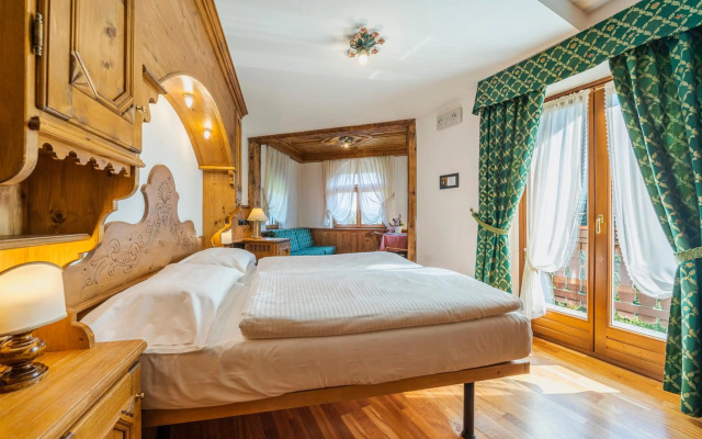 Franceschi Park Hotel