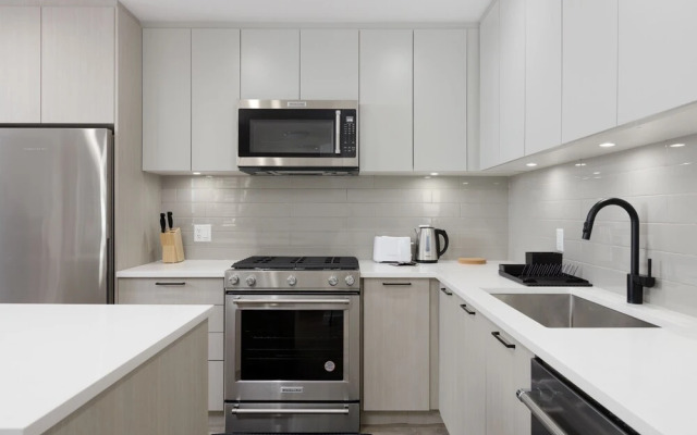 Lea Ave Coquitlam 116