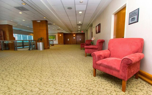 Courtyard Monterrey San Jeronimo/Valle