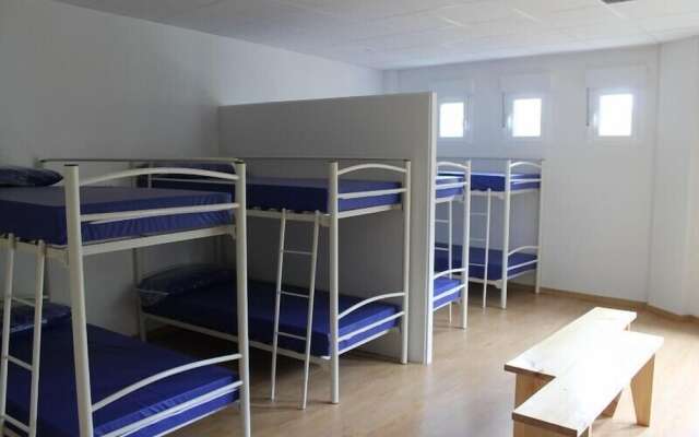 Pensión Albergue Puente Ribeira - Hostel