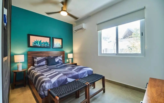 2 Bedroom PH with Rooftop & Jacuzzi in Aldea Zama