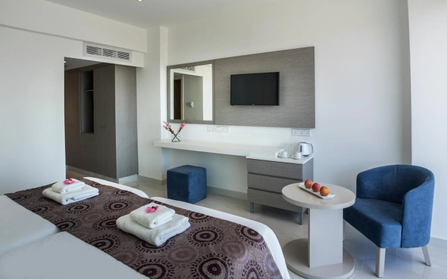 Tsokkos Protaras Hotel