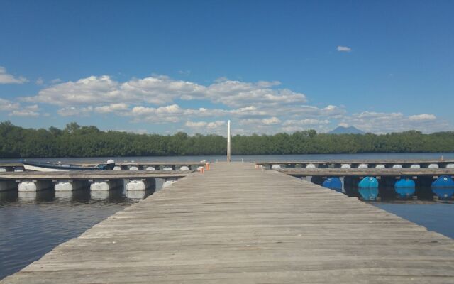 Venecia Marina & Yacht Club