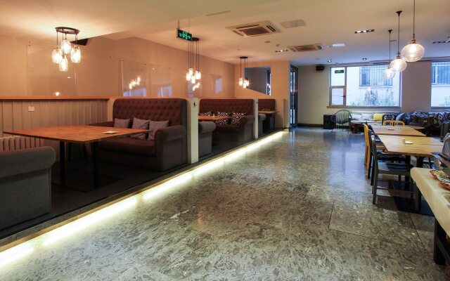 Beijing Saga Hotel