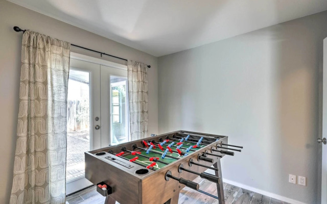 Modern Flagstaff Retreat ~ 4 Mi to Downtown!