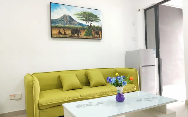 Gemmed Apartment