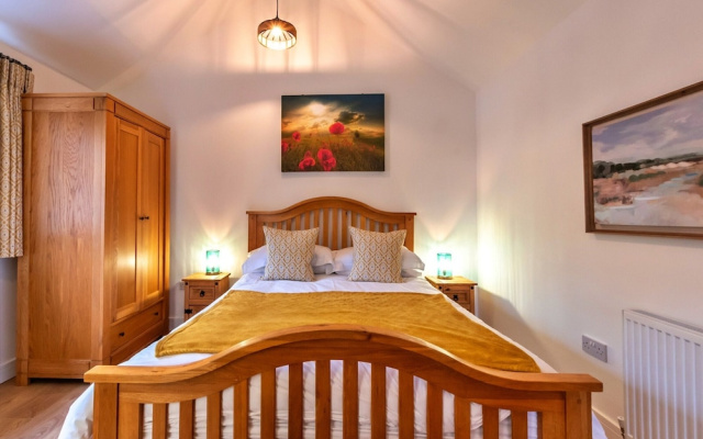 Lodge in Soberton Near South Downs Riding