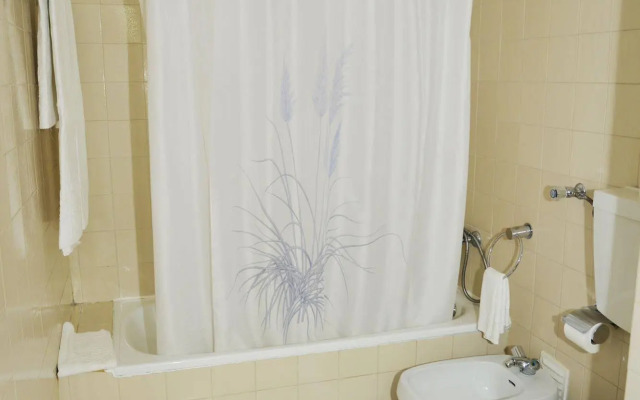 Apartamentos Lindomar