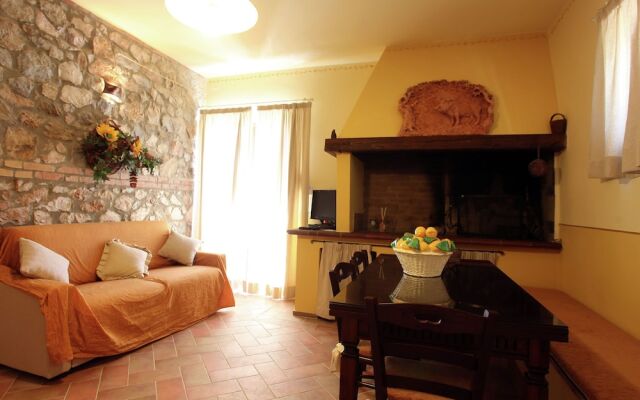 Authentic Villa With Swimming Pool in Grosseto