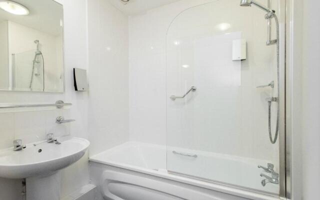 PREMIER SUITES Birmingham