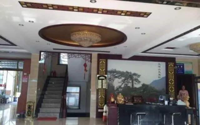 Jiuhuashan Dengyunlou Inn