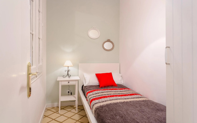 3 Bedroom Green Market Apartment - HOA 48478