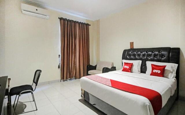 OYO 90381 Belva Guest House