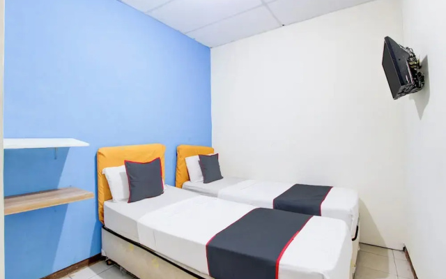 Hotel O Semarang near Kota Lama Semarang formerly Kamarkoe Residence