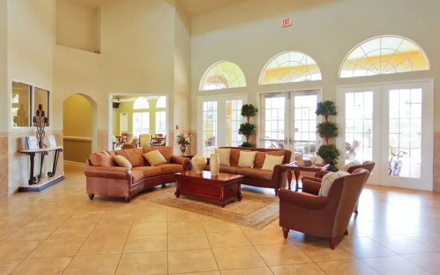 Themed Bedrooms and Large Pool