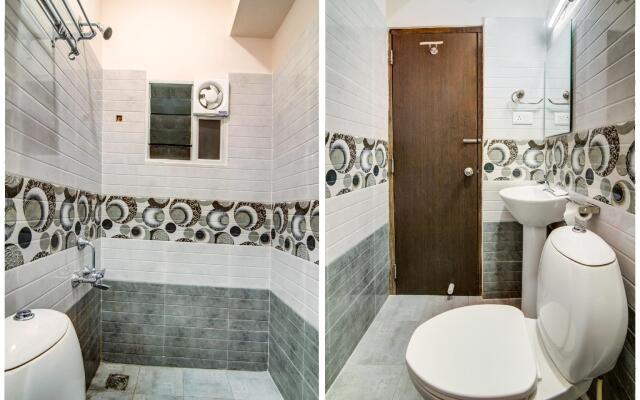 Capital O 23481 Rmv Savera Hotels