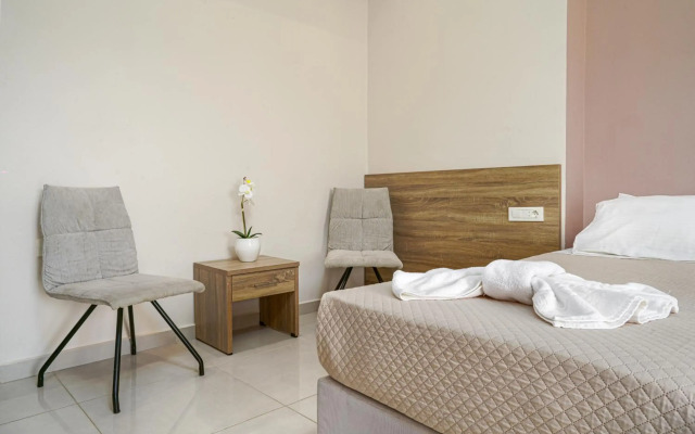 Poseidon Beach Hotel