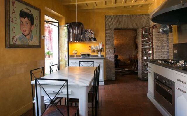 Luxury Penthouse in Trastevere