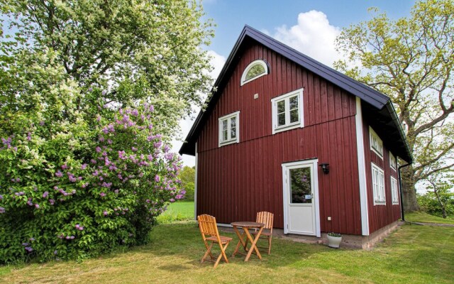 Beautiful Home in Munka-ljungby With Wifi and 2 Bedrooms