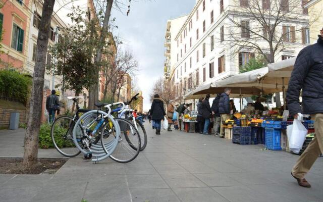 Free Bike in Urban Chic Studio - by BRAVE