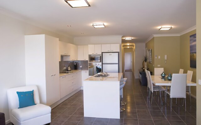 Mollymook Beachfront Executive Apartment