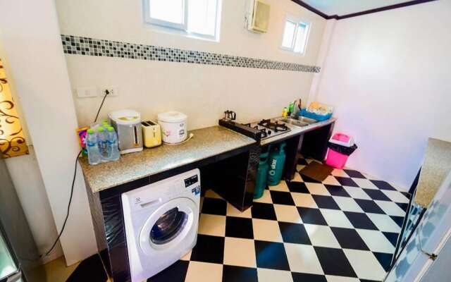 Baan Orange View Point Pool Villa by Pinky