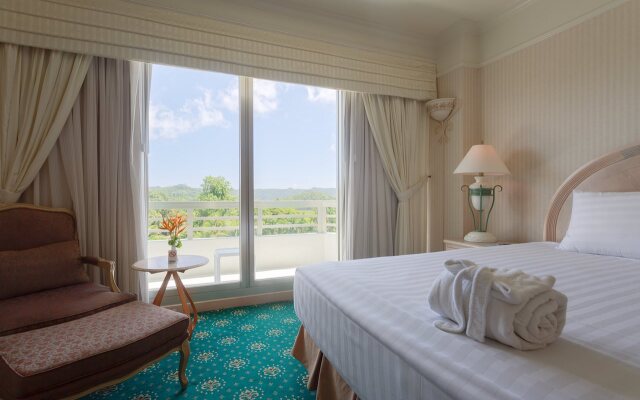 Palasia Hotel